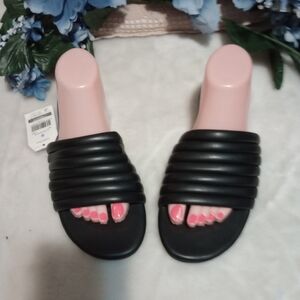 New condition sandals shoes for women size 9